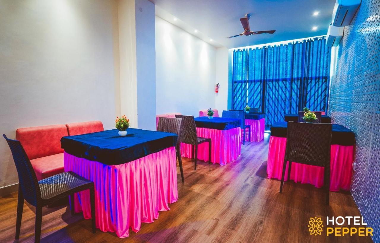 Hotel Pepper Hisār Esterno foto